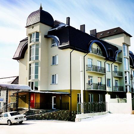 Hotel Optima Pochayiv Pochaiv Exterior foto